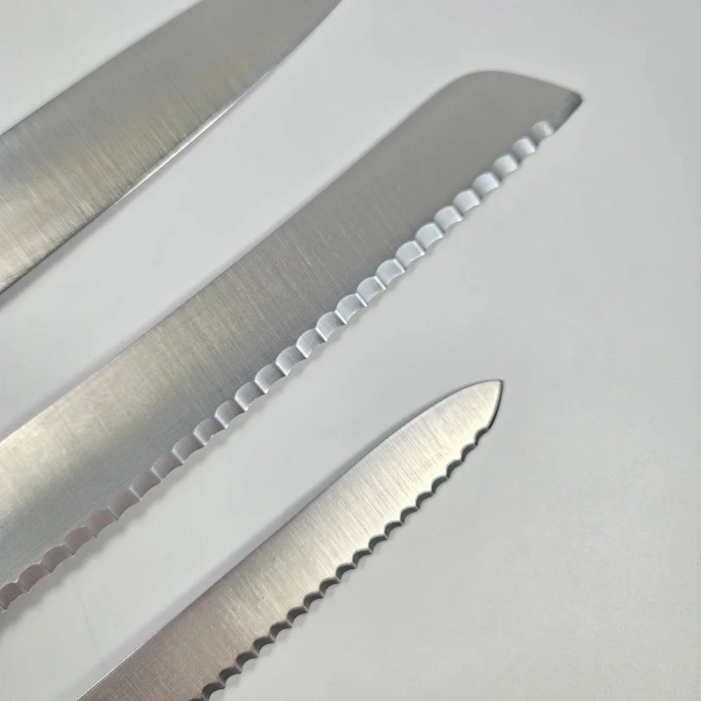 Cuisinart 3‎ Stainless Steel Knives Set Carving Bread Serrated Utility Black